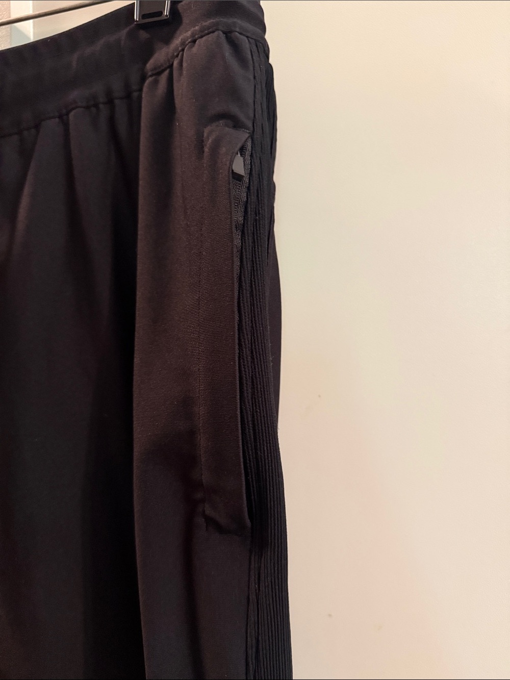 LRX Prescription Training Jogger Unisex Large Black Athletic Pants - Picture 3 of 8